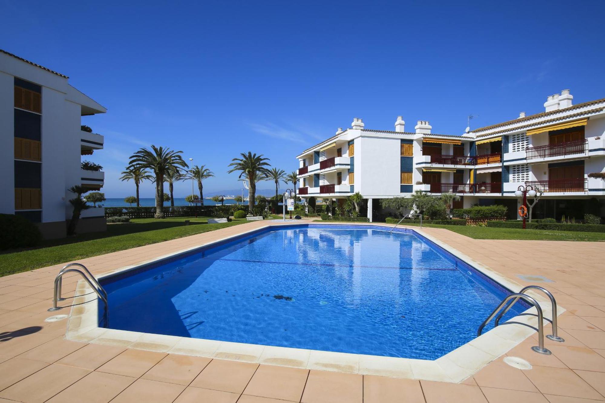 Апартаменты New Playazul 4 Камбрильс Экстерьер фото